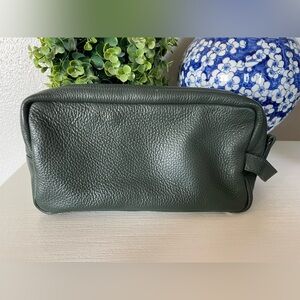 Massei luxury Leather Toiletry Bag Travel color dark green Made In Italy